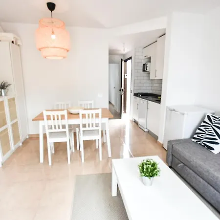 Book Jet - Oasis Dunas Relax & Maxi Pool קורלחו