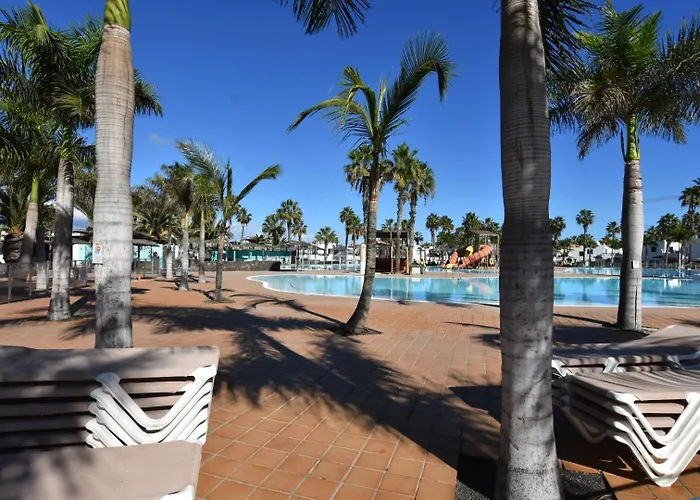 Book Jet - Oasis Dunas Relax & Maxi Pool